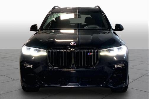 Black Sapphire Metallic 2022 BMW X7 M50i