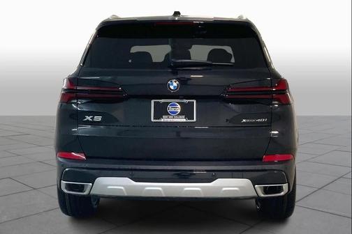 Black Sapphire Metallic 2026 BMW X5 xDrive40i