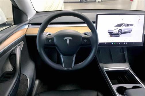 2023 Tesla Model Y AWD
