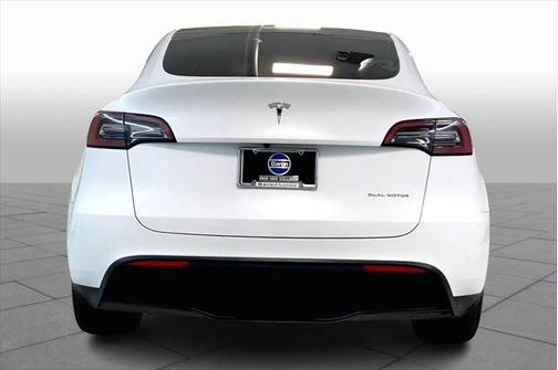 2023 Tesla Model Y AWD