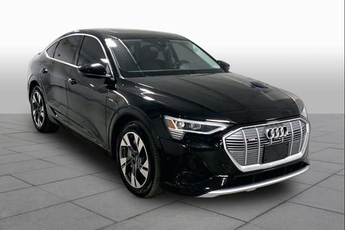 Mythos Black Metallic 2022 Audi e-tron Sportback S line Premium Plus