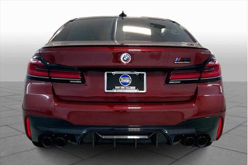 2022 BMW M5 Base