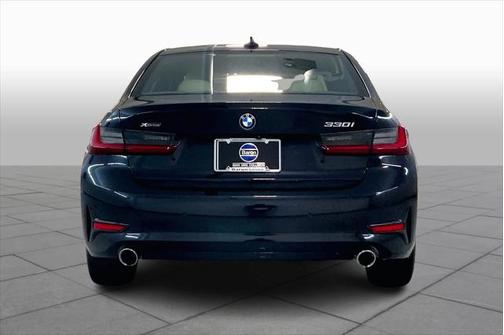 2022 BMW 330 xDrive