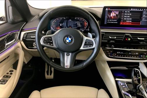 2022 BMW 540 i xDrive