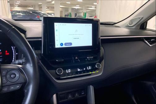 2023 Toyota Corolla Cross XLE