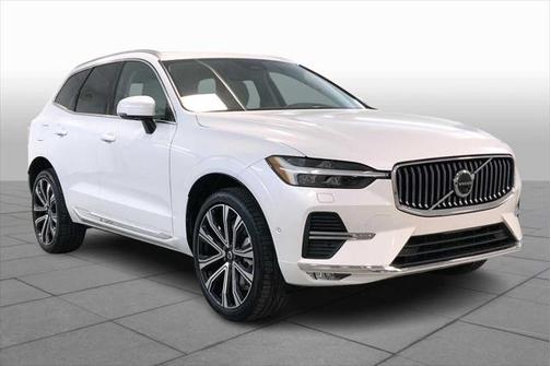 2023 Volvo XC60 B5 Ultimate Bright Theme