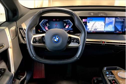 2023 BMW iX M60