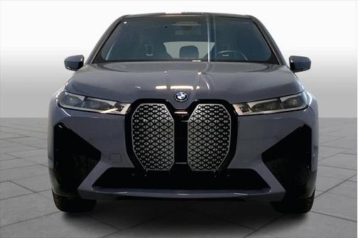 2023 BMW iX M60