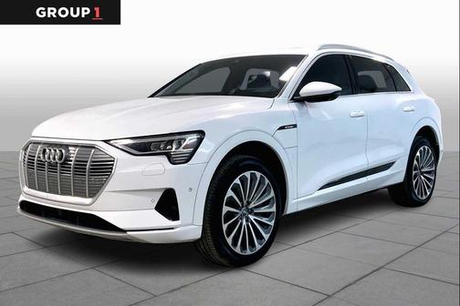 2019 Audi e-tron Premium Plus