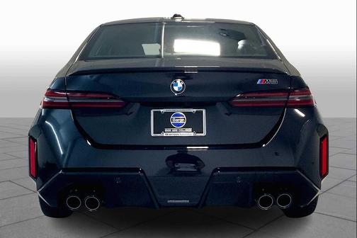 Black Sapphire Metallic 2026 BMW M5 Base