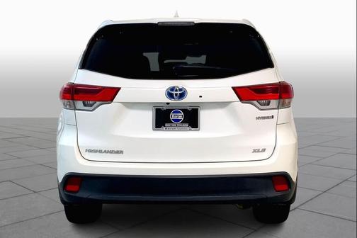 2017 Toyota Highlander Hybrid XLE