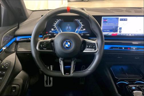 2024 BMW i5 M60