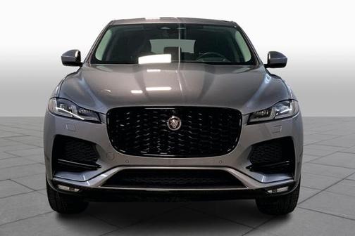 Photo 3 of 32 of 2021 Jaguar F-PACE S