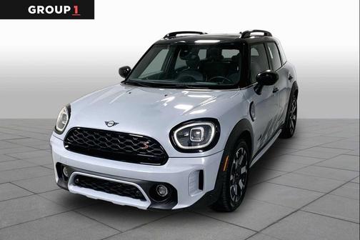 Momentum Grey 2023 MINI Countryman Cooper S ALL4