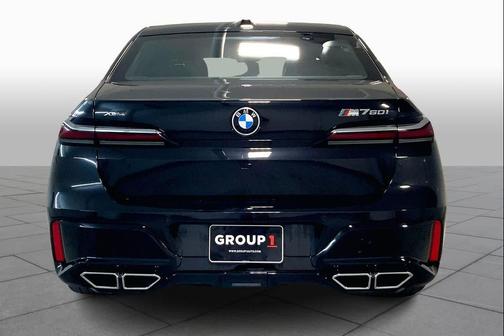2023 BMW 760 i xDrive