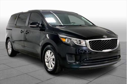 2016 Kia Sedona L