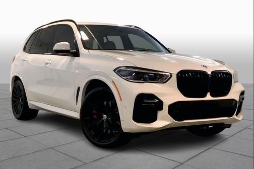 2023 BMW X5 M50i