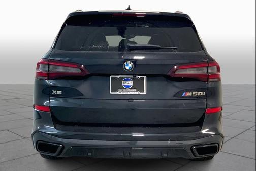 2022 BMW X5 M50i