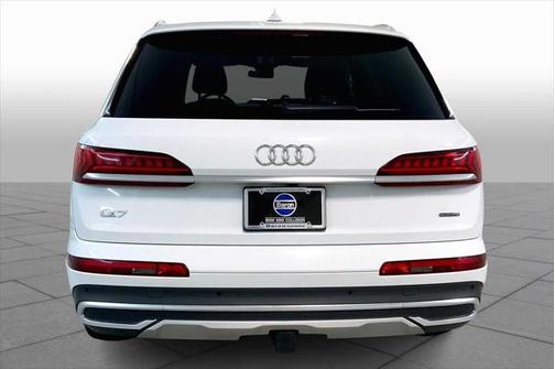 2022 Audi Q7 55 Premium Plus