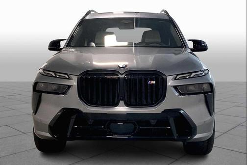 2026 BMW X7 M60i