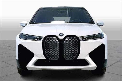 2025 BMW iX xDrive50