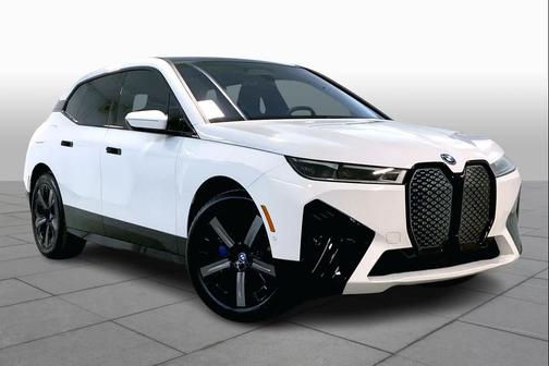 2025 BMW iX xDrive50