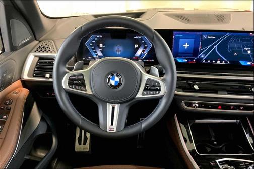 2025 BMW X5 M60i