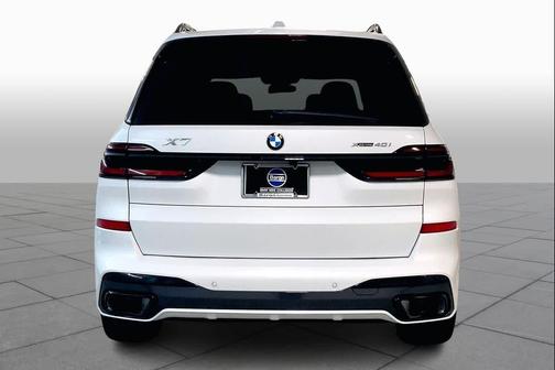 2026 BMW X7 xDrive40i
