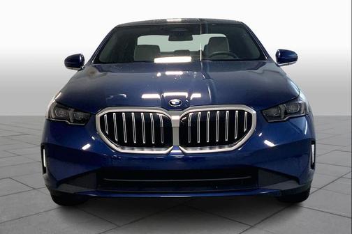 2025 BMW 540 xDrive