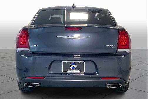 2019 Chrysler 300 S