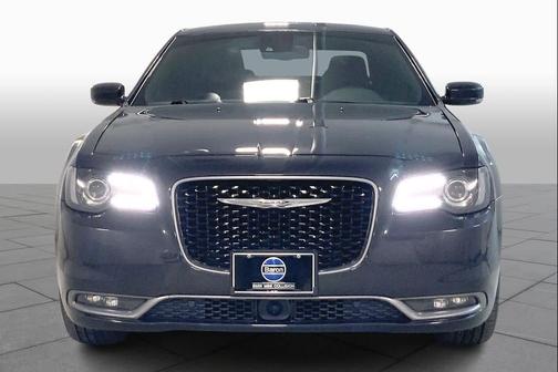 2019 Chrysler 300 S