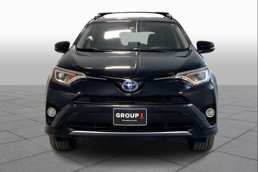 2017 Toyota RAV4 Hybrid SE