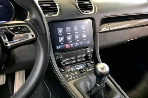 2020 Porsche 718 Spyder