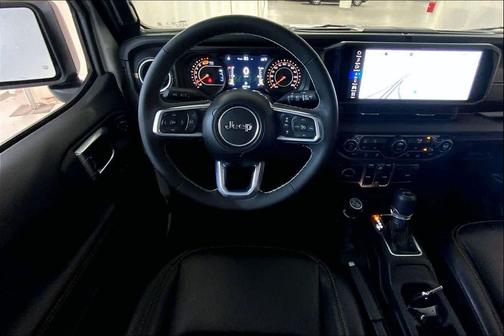 Bright White Clearcoat 2025 Jeep Wrangler 4-Door Sahara 4x4