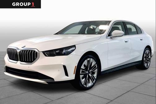 White 2026 BMW 530 i xDrive Sedan