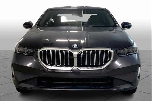 Gray 2026 BMW 530 i xDrive