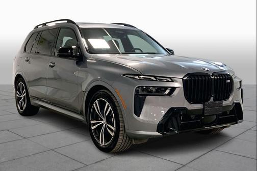 2023 BMW X7 M60i