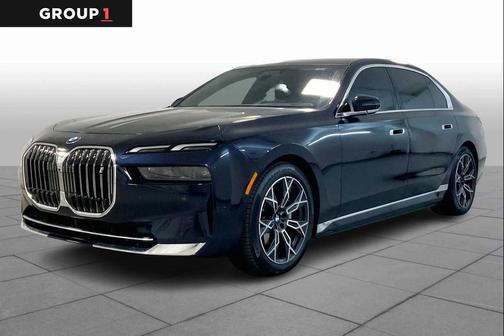 Black 2025 BMW i7 xDrive60