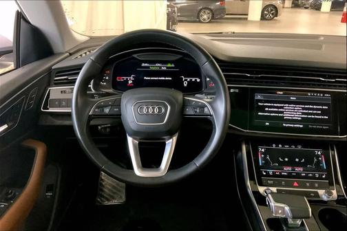 2022 Audi Q8 55 Premium Plus