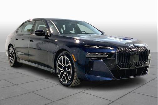 2025 BMW 760 xDrive