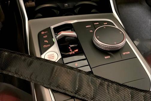 Mineral White Metallic 2026 BMW 330 xDrive