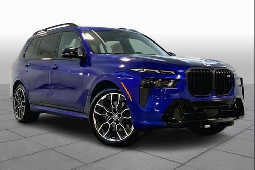 2023 BMW X7 M60i