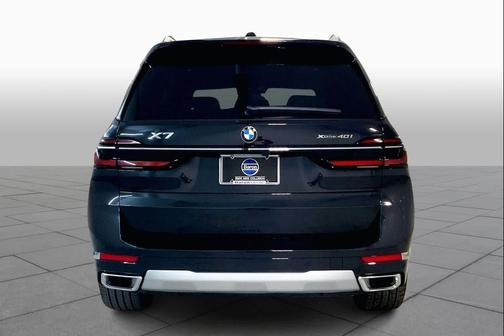 2026 BMW X7 xDrive40i