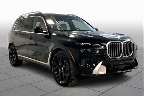 Black Sapphire Metallic 2026 BMW X7 xDrive40i