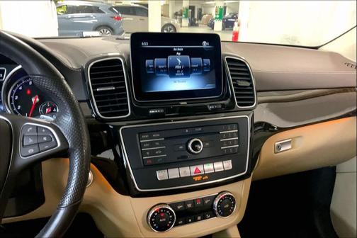 2019 Mercedes-Benz GLS 450 4MATIC