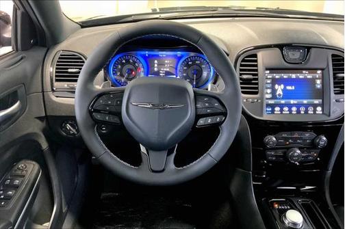 2023 Chrysler 300 S