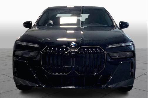 2026 BMW 760 xDrive