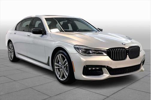 2017 BMW 750 i xDrive