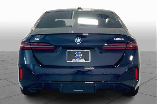 2025 BMW i5 M60