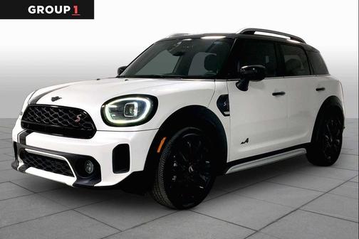 Nanuq White Metallic 2024 MINI Countryman Cooper S ALL4
